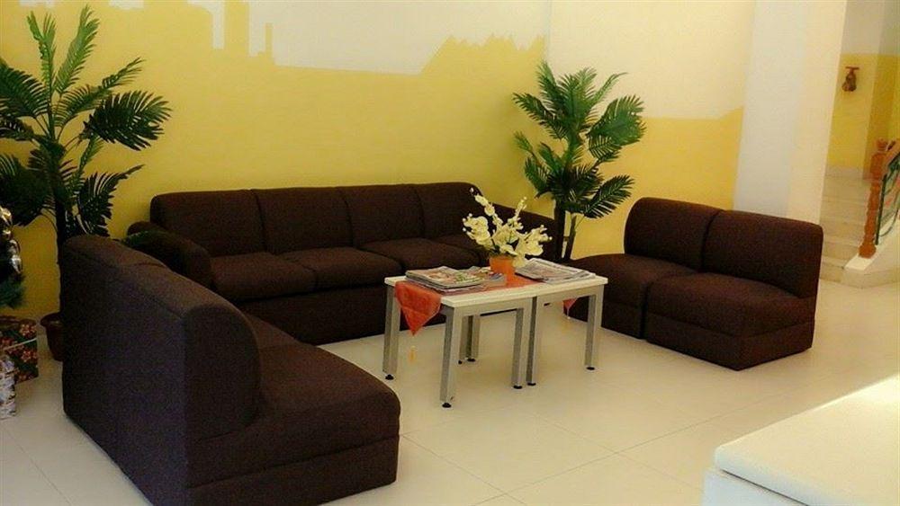 Hostellery Manila Exteriör bild