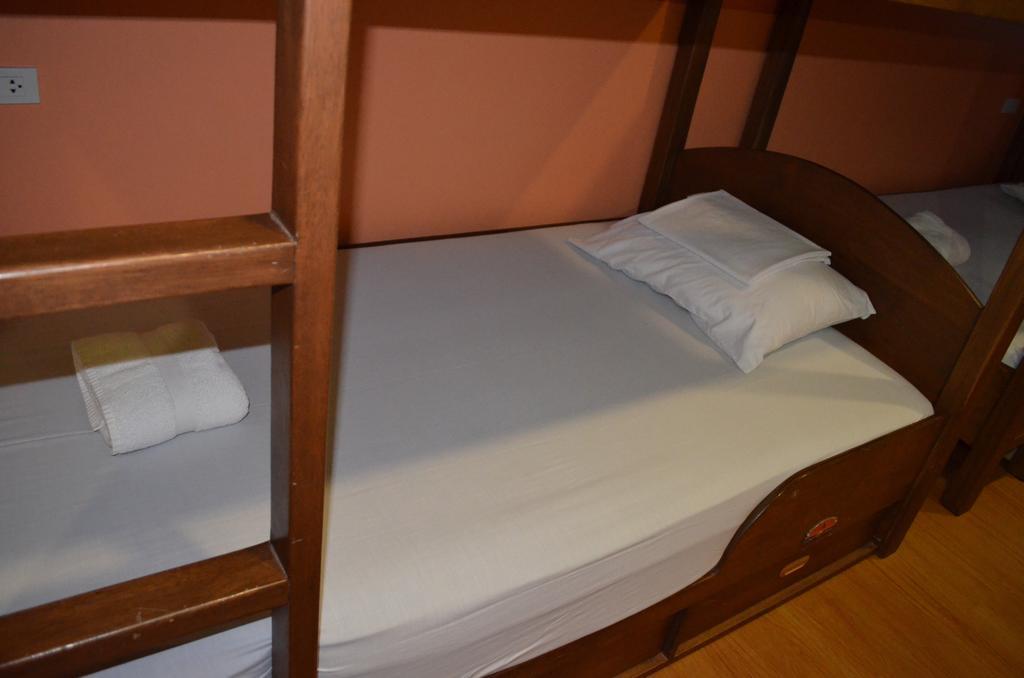 Hostellery Manila Rum bild